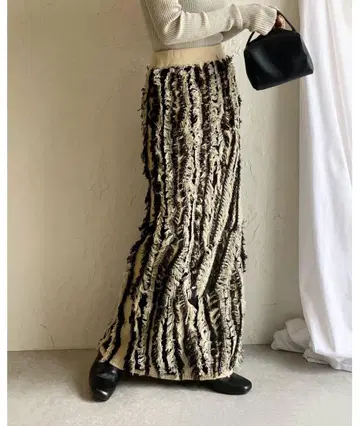 She's Closet 프린지 니트 타이트 롱 스커트 FREE