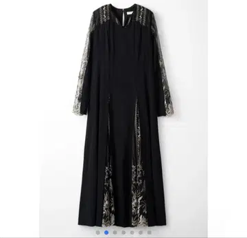 murral Petal lace dress