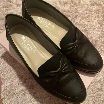 다이애나 리본풍 모카 로퍼 24.5cm