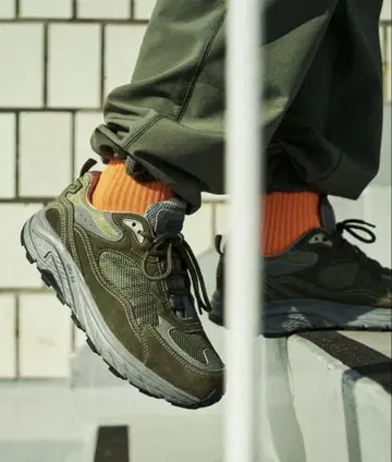 FreshService x HI-TEC 스니커즈