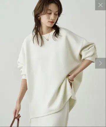 Loungedress 분또 풀오버 아이보리