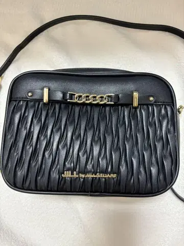 JILL by JILL STUART 퍼피 포켓 블랙