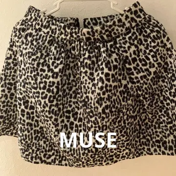 MUSE 레오파드 무늬 플레어 스커트