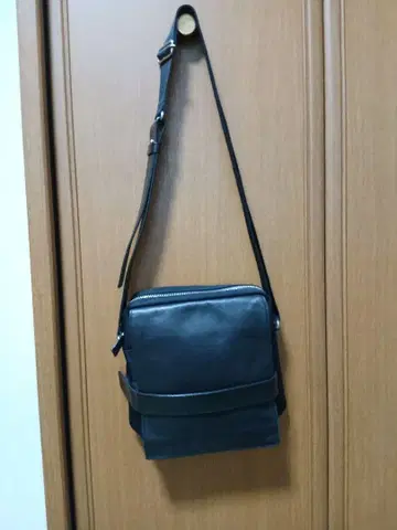 Y'SACCS 숄더백