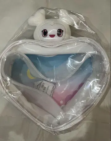 TWICE LOVELYS 삐걱큥 바디백 GiGO 한정판 다현