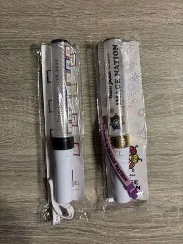봉투 포함 TravisJapan 응원봉 2개 세트