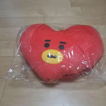 BT21 TATA 후드 부착 넥 필로우