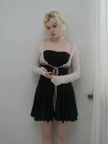 Lona ribbon mini dress andmary 안드마리
