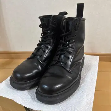 닥터마틴 부츠 스무스 1460 모노