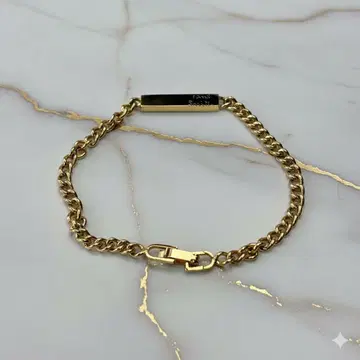 새상품급 Paul Smith 우먼 로고 플레이트 체인 팔찌