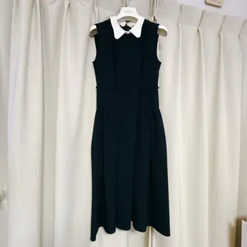 FOXEY NEW YORK 슬리브리스 원피스 38 네이비 옷깃
