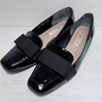 DIANA 24cm 오페라 플랫 펌프스 리본