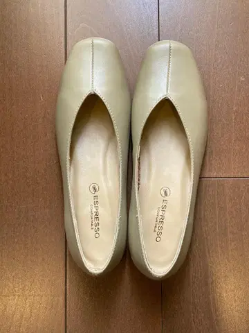 Espresso 로우힐 펌프스 22cm 3E 새상품급