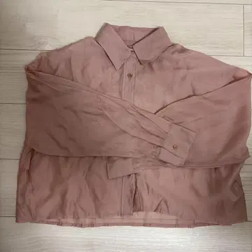 La boutique BonBon 시어 크롭 셔츠