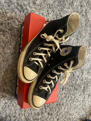 컨버스 올스타 블랙 하이컷 스니커즈