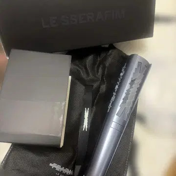 LE SSERAFIM 응원봉 정품
