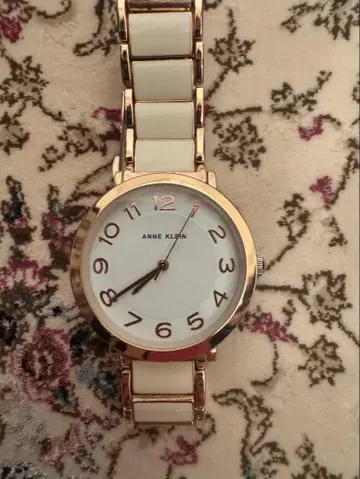 ANNE KLEIN 화이트 골드 시계