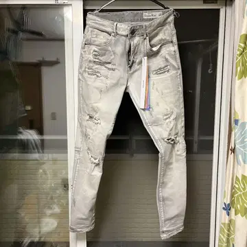 SMOKE RISE SLIM VINTAGE WASHED JEANS
