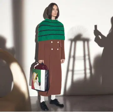 PLAN C 그린과 블랙 스트라이프 케이프