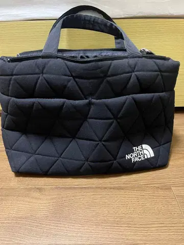 노스페이스 토트백