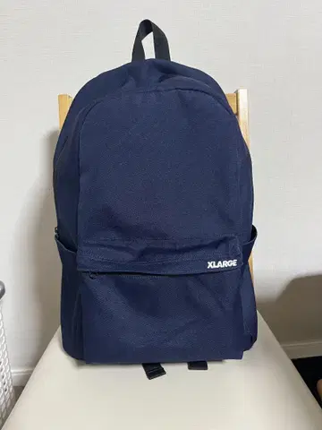 XLARGE 네이비 백팩