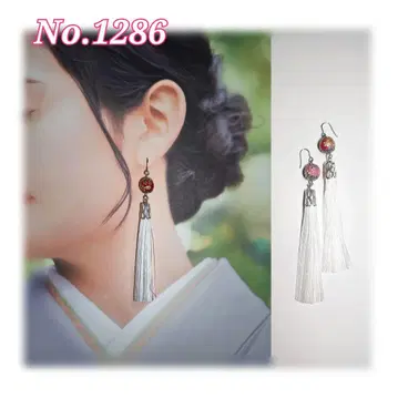 [ 1286 ] 아크릴 비즈와 태슬 귀걸이