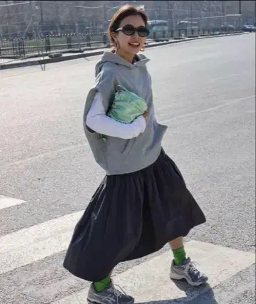Gypsohila Crunch Skirt 지프소피아