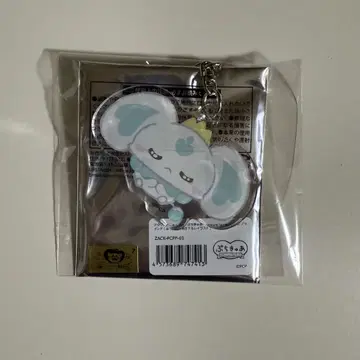 푸치큐아 팝업 스토어 아크릴 키링 포룬