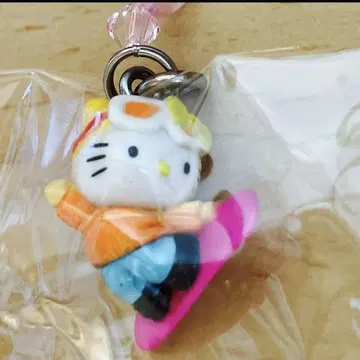 지역 한정 키티 스트랩