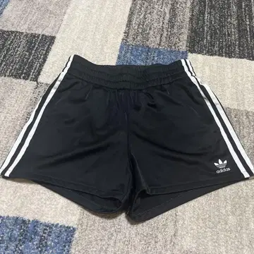 Adidas 숏팬츠 L