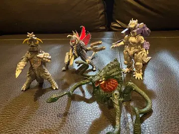 고질라 피규어 메가고질라 가이강 비올란테 메가로