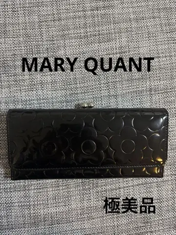 새상품급 MARY QUANT 마리콴트 에나멜 장지갑
