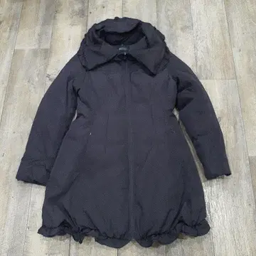 4298 시즈카 코무로 다운 코트