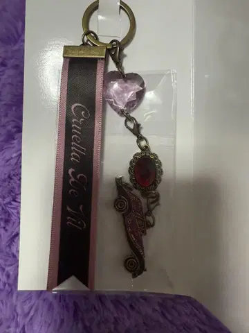 디즈니 할로윈 빌런즈 키체인 크루엘라