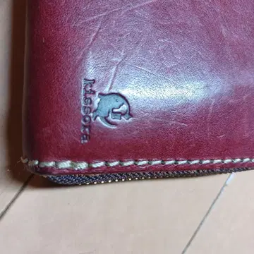 키소라 가죽 장지갑 빨간색