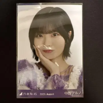노기자카46 나카니시 아루노 13thBD 라이브 의상1