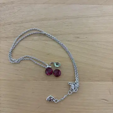 Swarovski 체리 모티브 목걸이