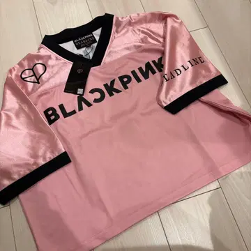 BLACKPINK 로스 한정판 유니폼
