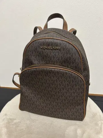 MICHAEL KORS 모노그램 백팩