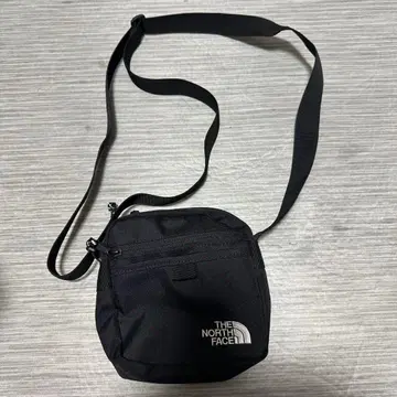 THE NORTH FACE 블랙 숄더백