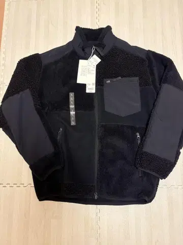 새상품 유니클로 x Engineered Garments 플리스 블랙 L