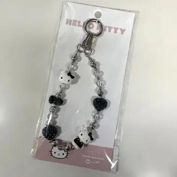 로리즈팜 x 헬로키티 퀼팅 모바일 스트랩