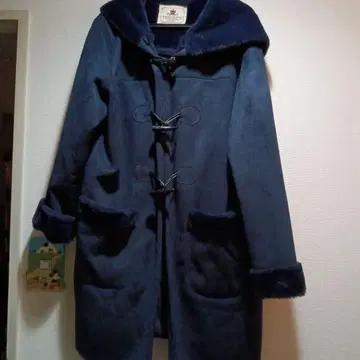 .734. 가격 인하 중..! 후드 부착 네이비 더플 코트