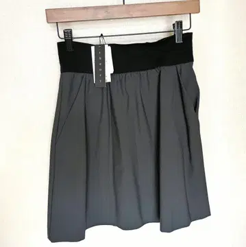 띠어리 이탈리아제 수트 원단 미니 스커트