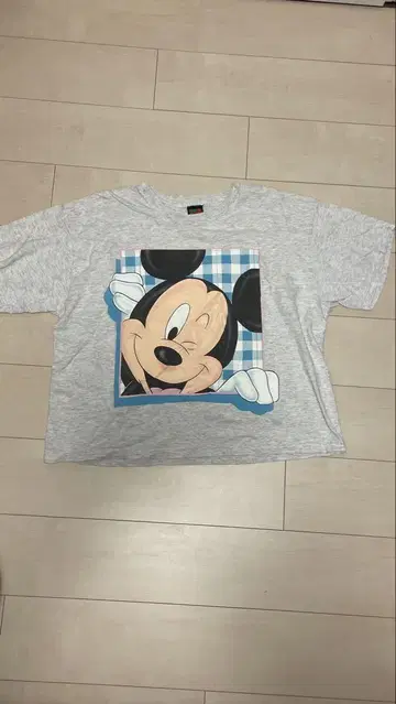 MICKEY UNLIMITED VINTAGE 미키마우스 T셔츠 짧은 기장