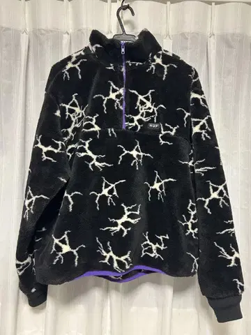 HUF 하프 지퍼 플리스 자켓 블랙 화이트