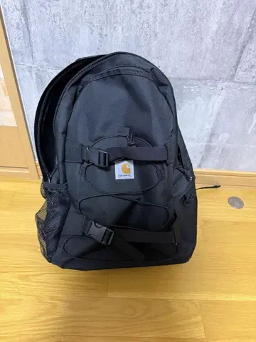 Carhartt 블랙 백팩