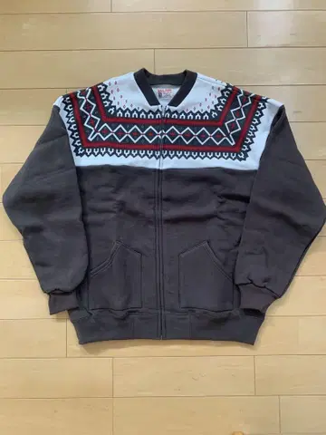 The REAL McCOY'S 리얼 맥코이 눈꽃 패턴 집업 맨투맨