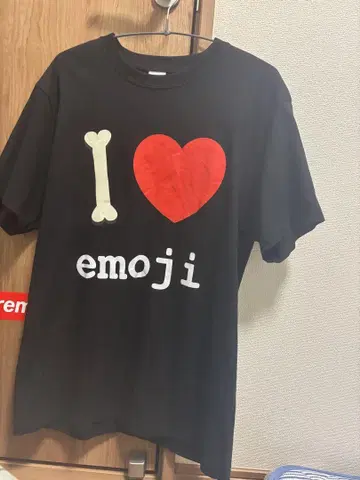 I emoji 뼈 디자인 T셔츠 L 사이즈 Badbadbad