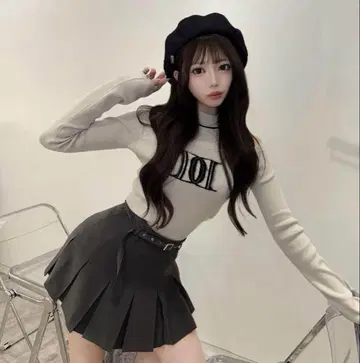 Darich 레이어드 라이크 로고 니트 상의 그레이 GRY